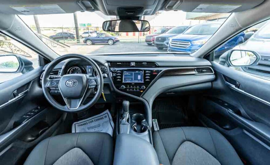 2020 Toyota Camry LE Stock # 870702