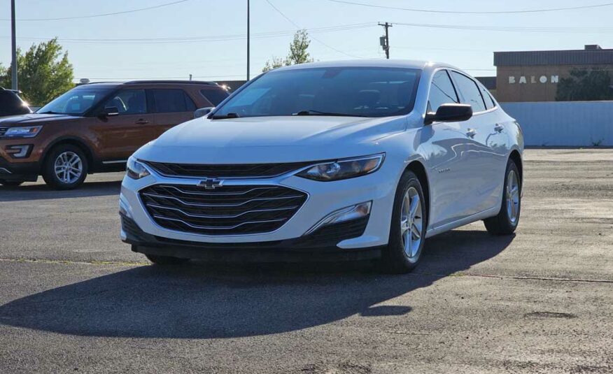 2020 Chevy Malibu LS – Stock # 117684
