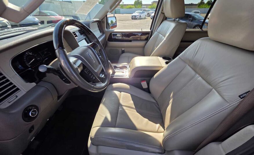 2017 Lincoln Navigator L – Stock # L01414T
