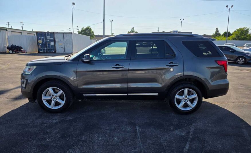 2017 Ford Explorer XLT 4WD – Stock # A22600R1