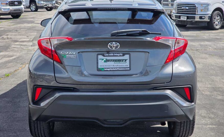 2018 TOYOTA C-HR XLE – Stock # 049103R1