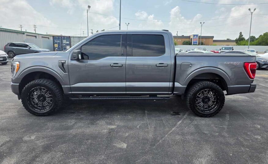 2021 Ford F-150 XLT 4WD – Stock # B27794