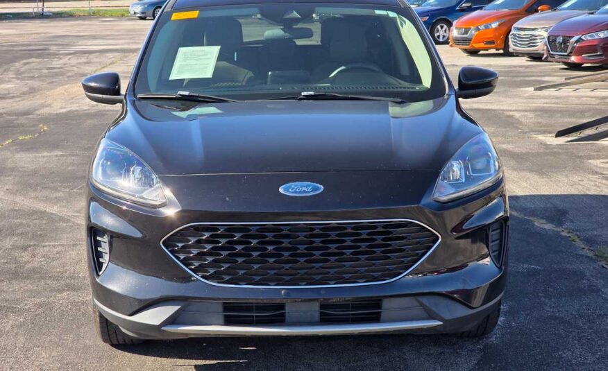 2020 Ford Escape SE – Stock # 11537R1