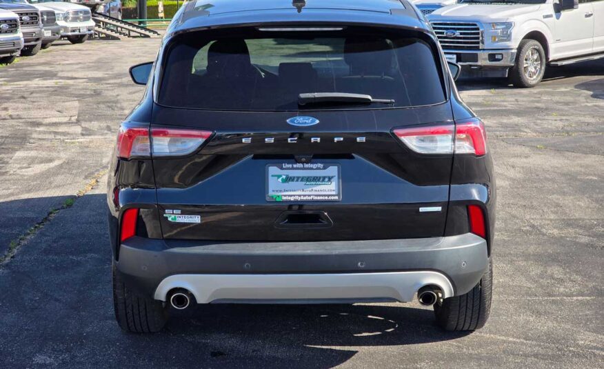 2020 Ford Escape SE – Stock # 11537R1