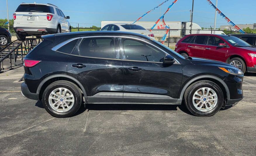 2020 Ford Escape SE – Stock # 11537R1