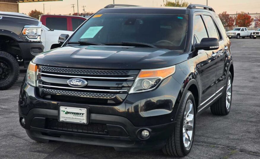 2015 Ford Explorer Limited's photo