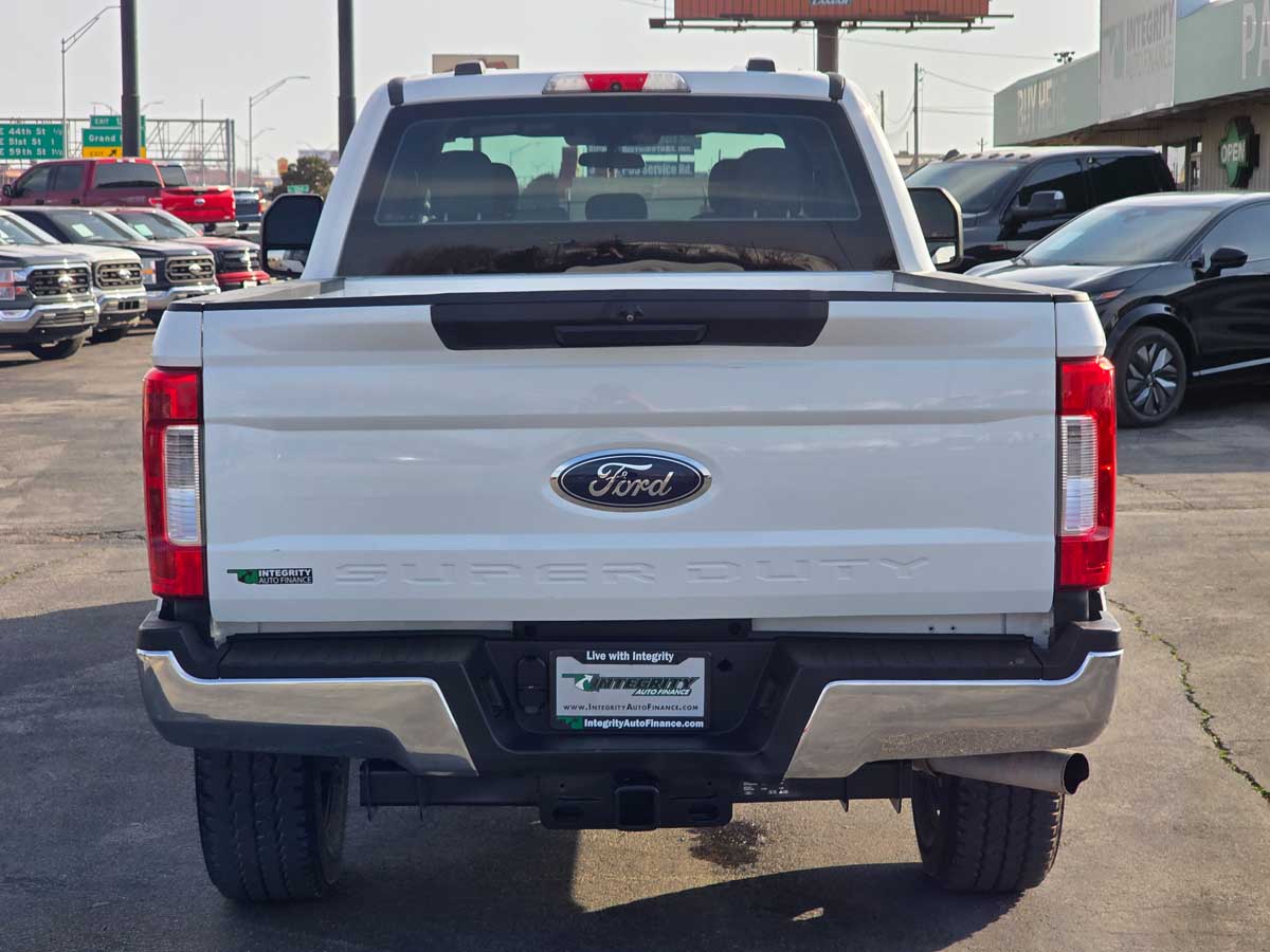 2021 Ford F-250 XL FX4 4WD – Stock # C09291