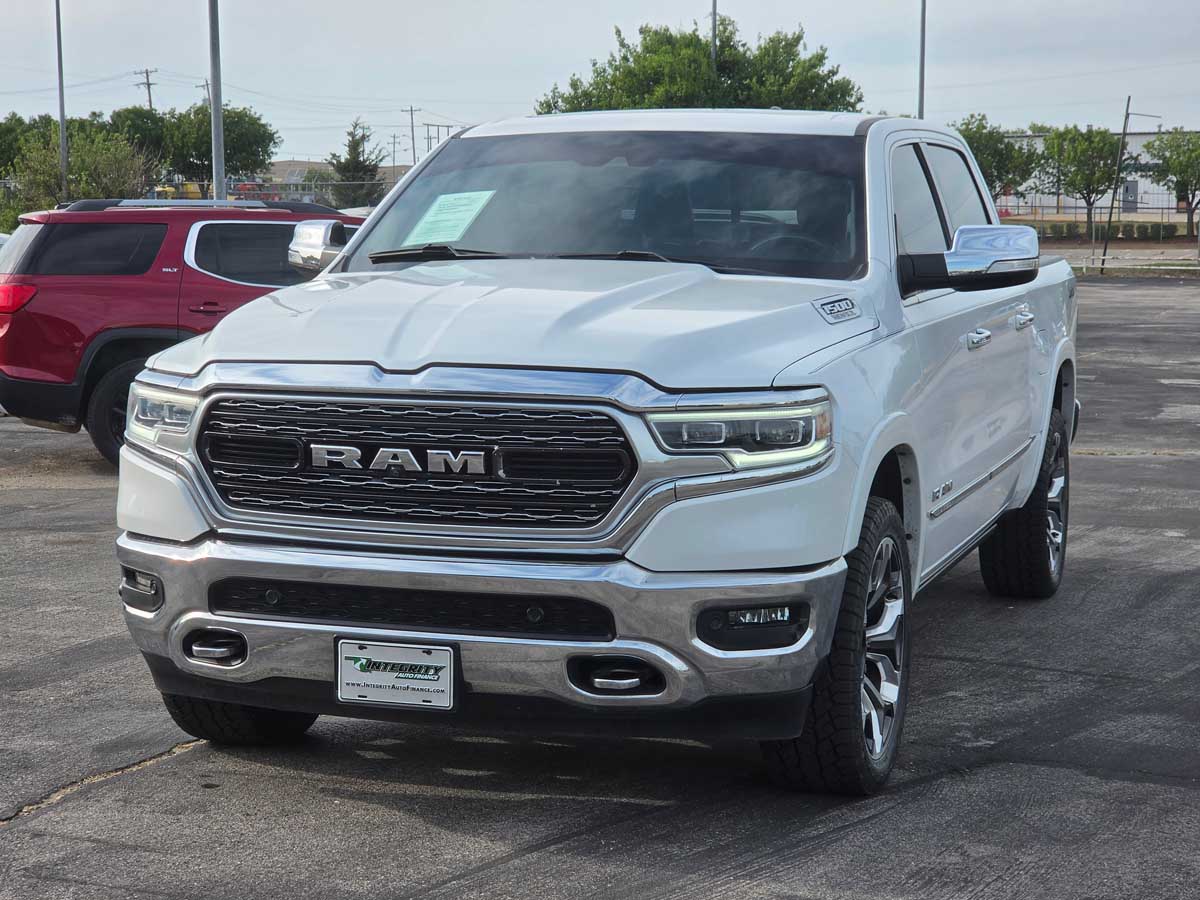 2019 RAM 1500 Limited 4x4 Crew Cab 5'7's photo