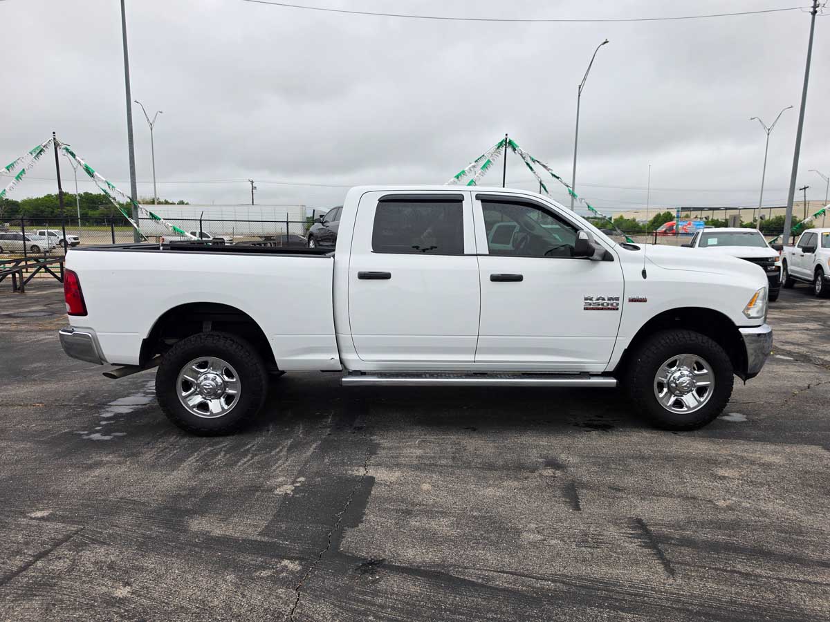 2015 RAM 2500 Tradesman 4WD – Stock #504196