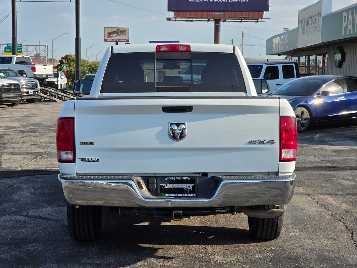 2017 RAM 1500 SLT 4WD – Stock # 515898